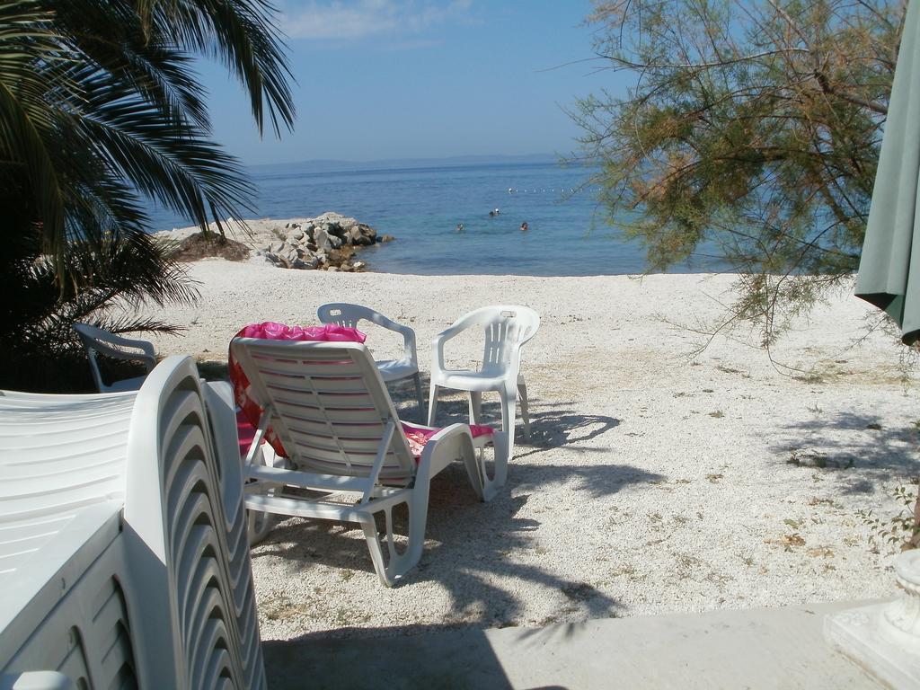 Beach Apartments Toni Podstrana Szoba fotó
