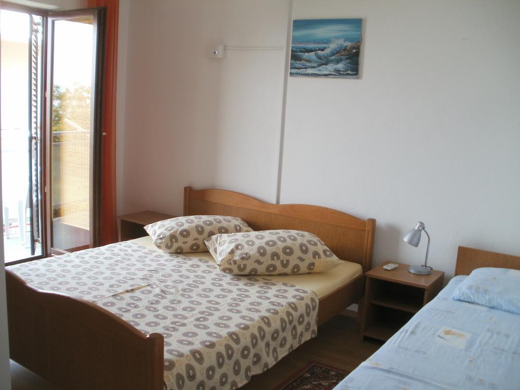 Beach Apartments Toni Podstrana Szoba fotó