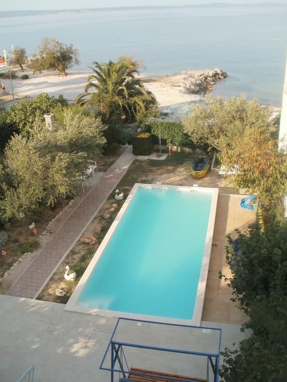 Beach Apartments Toni Podstrana Kültér fotó